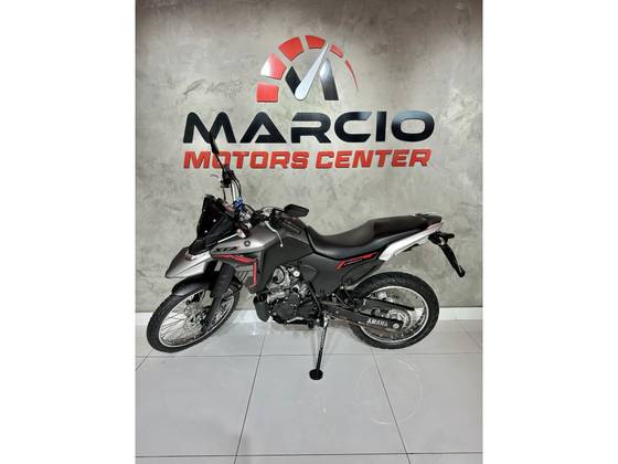 YAMAHA XTZ 250 LANDER CONNECTED 